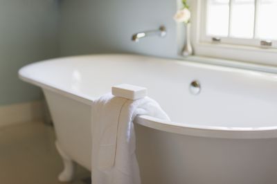 Vintage Bathtub Style